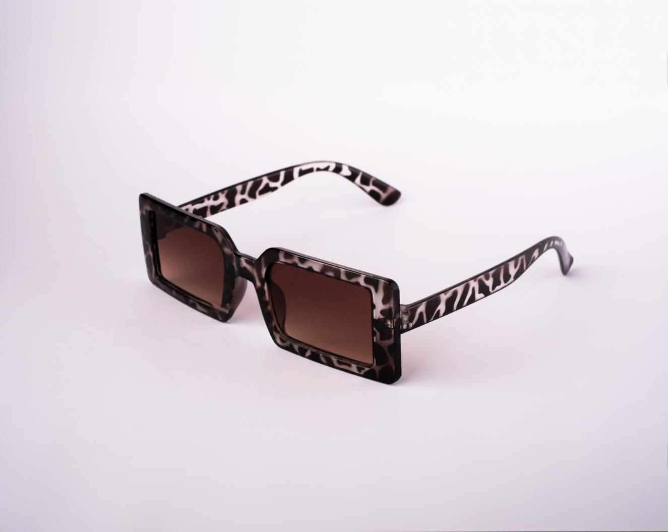 NEON EYEWEAR NE190968 LEOPAR KADIN GÜNEŞ GÖZLÜĞÜ
